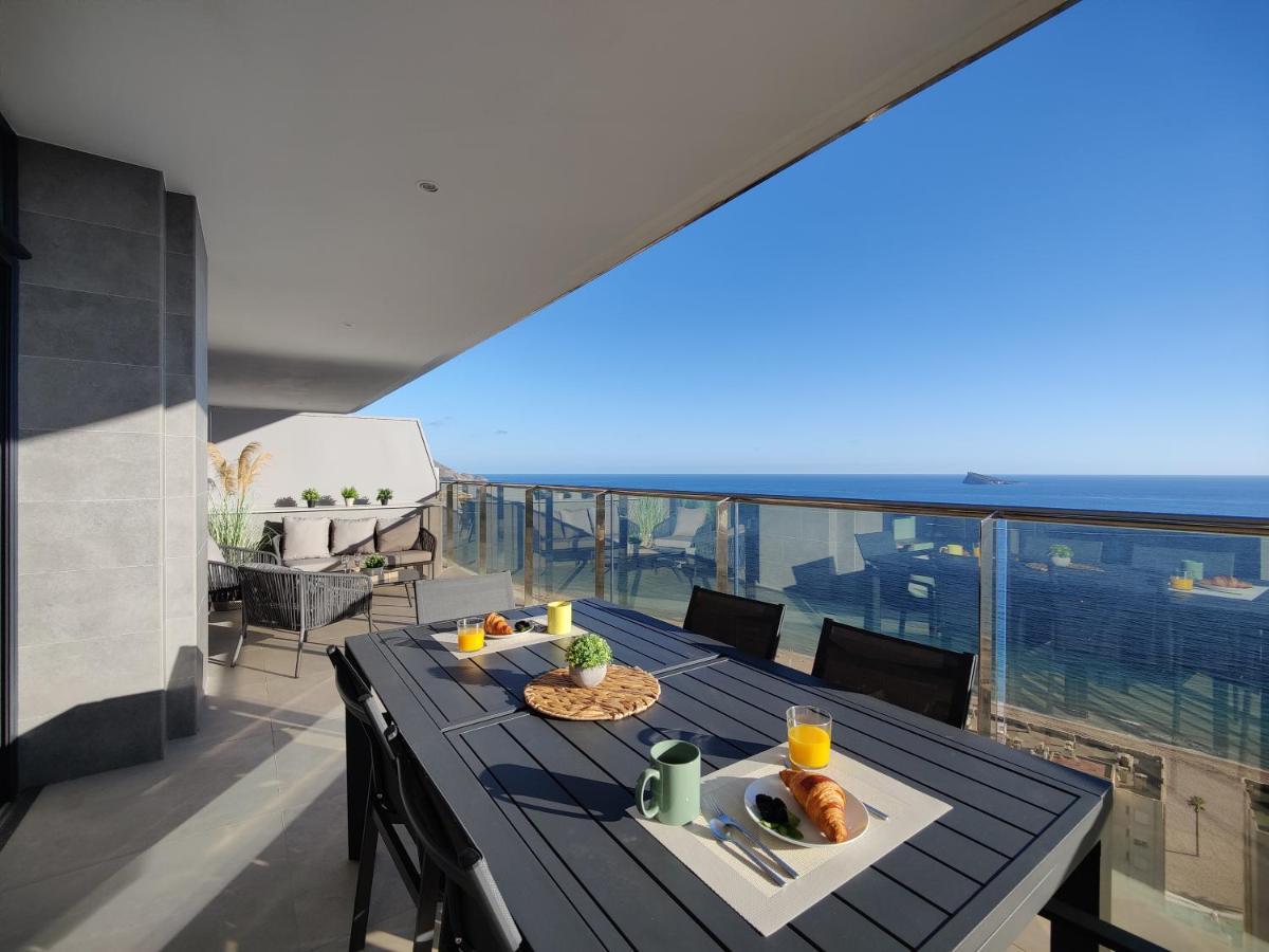 Sunset Cliffs Sea & Sky Apartments Бенидорм Экстерьер фото