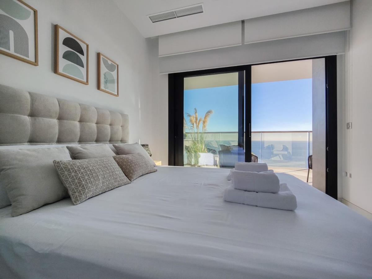 Sunset Cliffs Sea & Sky Apartments Бенидорм Экстерьер фото