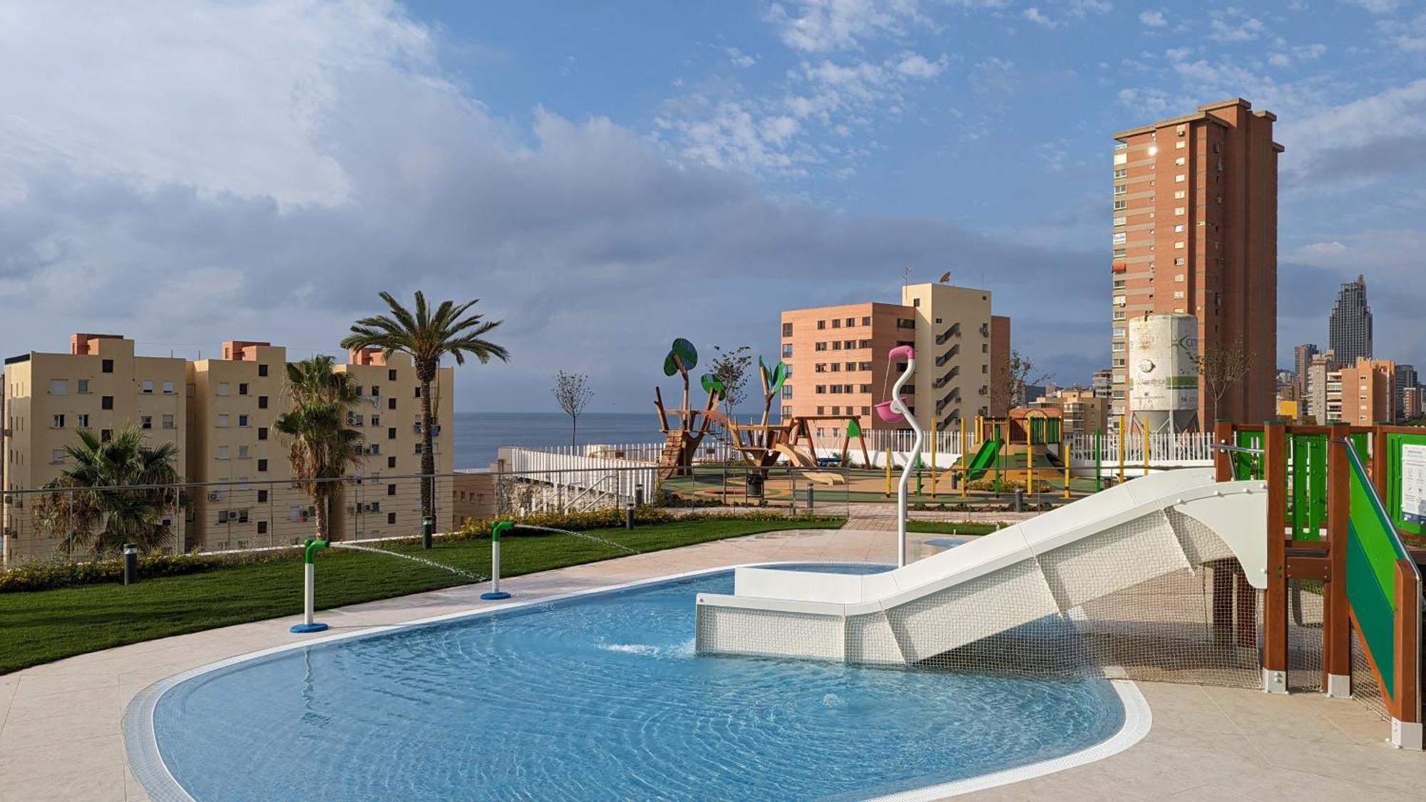 Sunset Cliffs Sea & Sky Apartments Бенидорм Экстерьер фото
